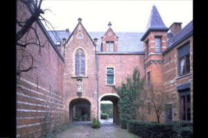 De Slegte Opens a New Antiquarian Bookstore in One of Antwerp’s Most Beautiful Hidden Courtyards
